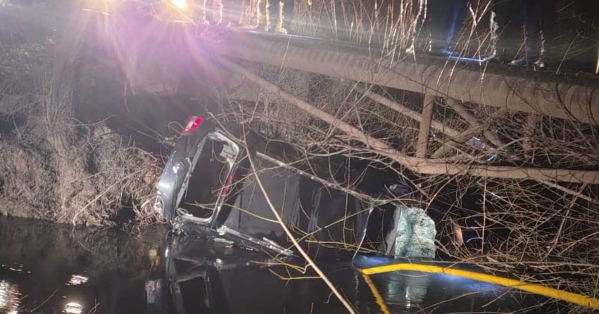 Rastrillaje en el Alto Valle: un chico de cuatro años sigue desaparecido tras caer con su familia a un canal de riego