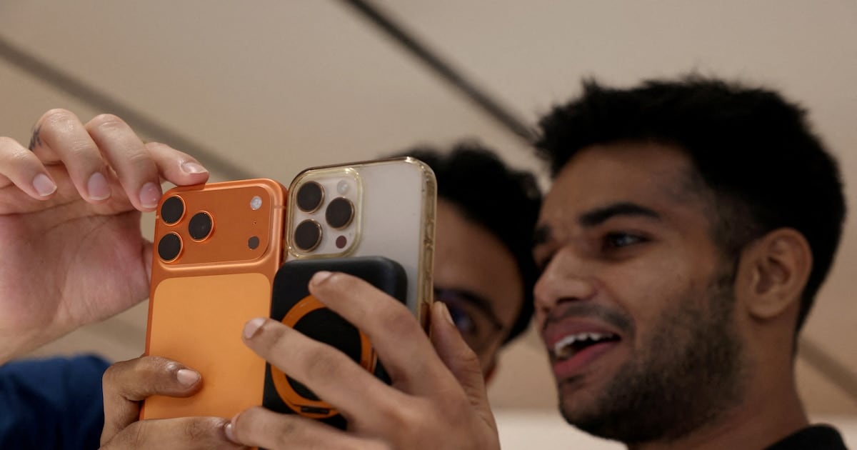 Una nueva función de iOS 27 permitiría mudar el número de línea entre dos iPhone sin tocar la tarjeta