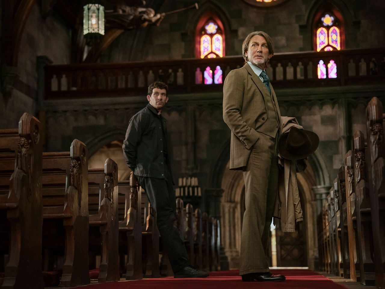 Otro Langdon, la misma fórmula: Netflix le mete suspenso y romance al universo de Dan Brown