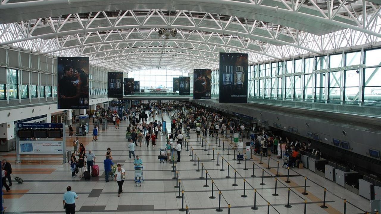 American Airlines apuesta a Europa: suma Reikiavik, Viena y Oporto desde Filadelfia para el verano boreal de 2027