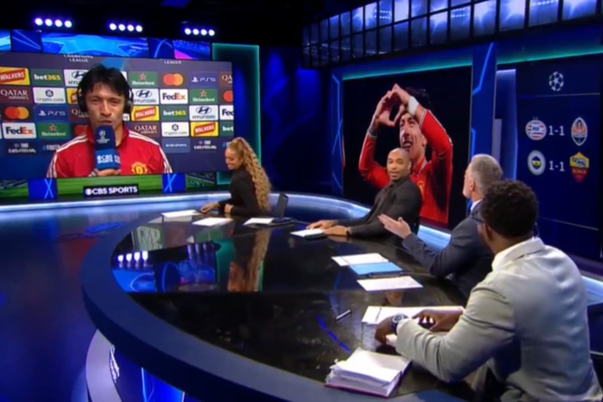 Lisandro Martínez cerró la goleada del United y le dejó un mensaje con veneno a Carragher, pero del bueno