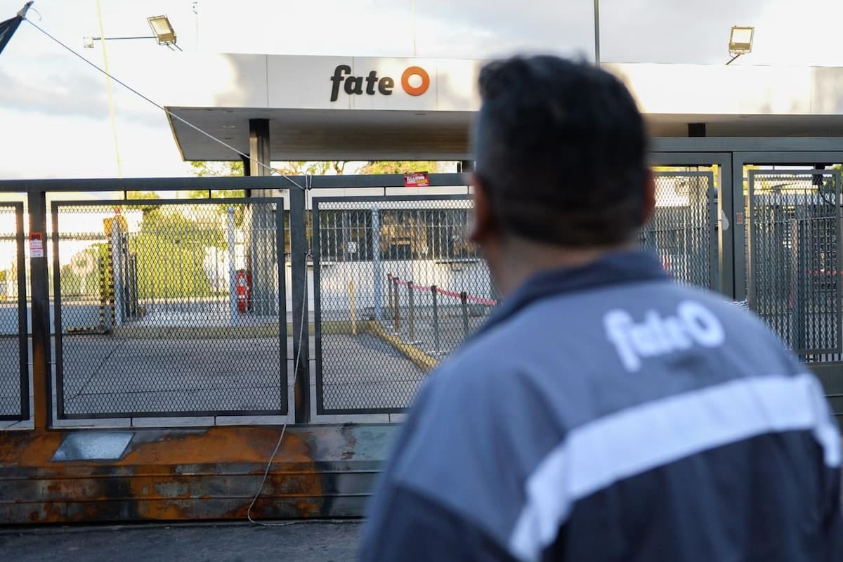 Empleo registrado: en un año se evaporaron más de 434.000 puestos y el padrón de empresas se contrajo a 481.015 firmas