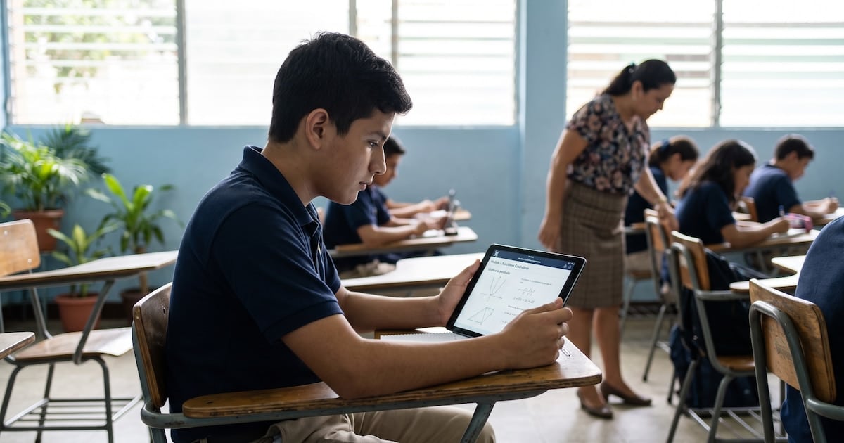 Estudiantes que usan inteligencia artificial con moderación rinden mejor en ciencias que quienes la usan a diario o casi nunca