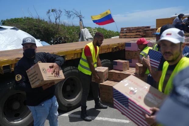 Una promesa cumplida en cenizas: la travesía que llevó a un voluntario neuquino de Neuquén al epicentro del terremoto en Venezuela