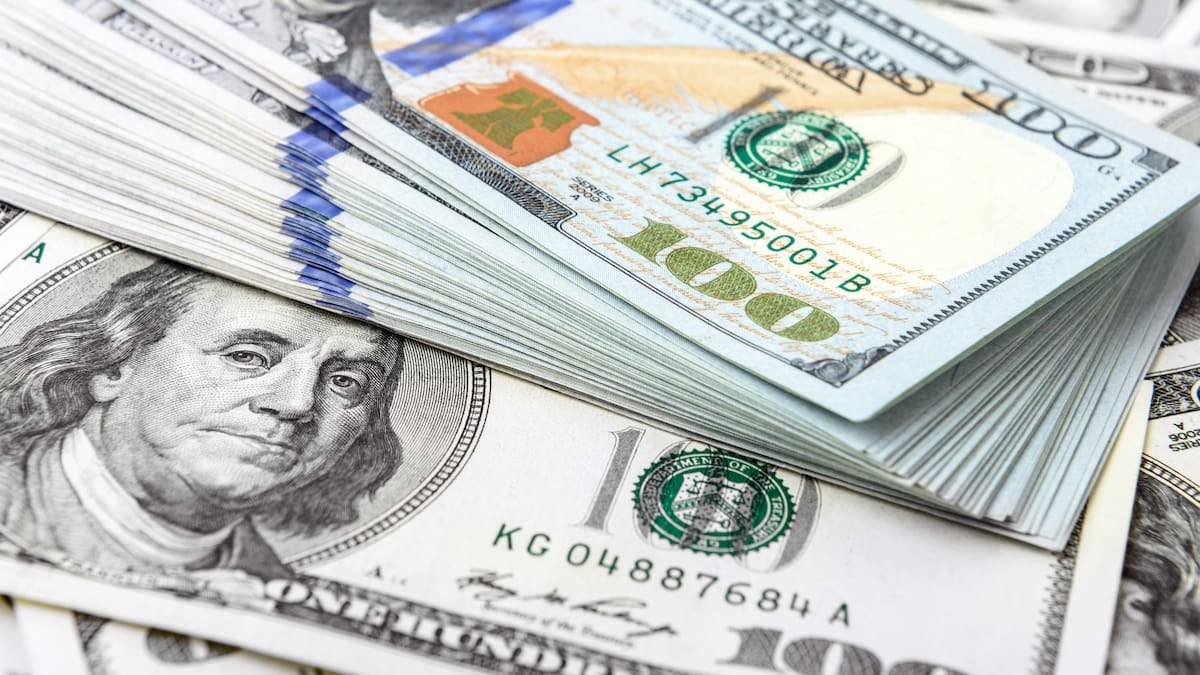 El dólar oficial se mantiene en $1.530 y la inflación de agosto se moderó a 1,7%
