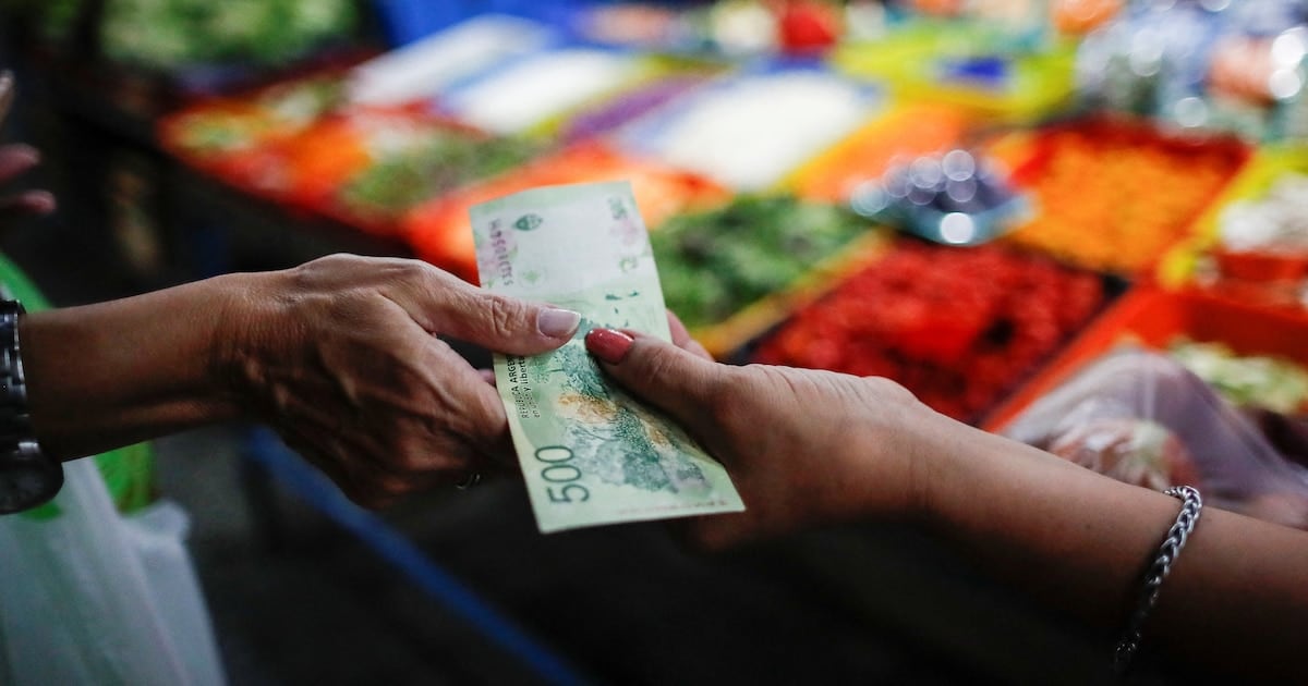 Alimentos y bebidas aceleran su suba en septiembre y las consultoras anticipan una inflación cercana al 1,8%