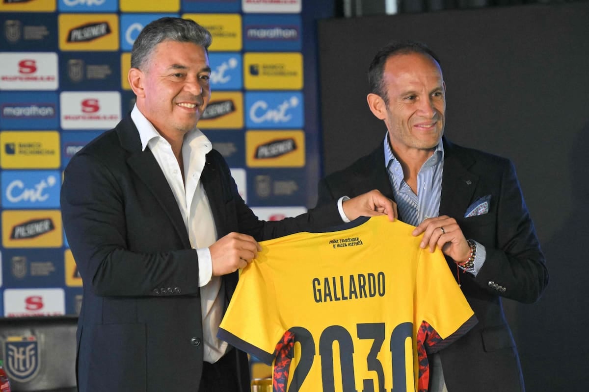 El Muñeco se calza el buzo de Ecuador y ya mira de reojo el Mundial 2030