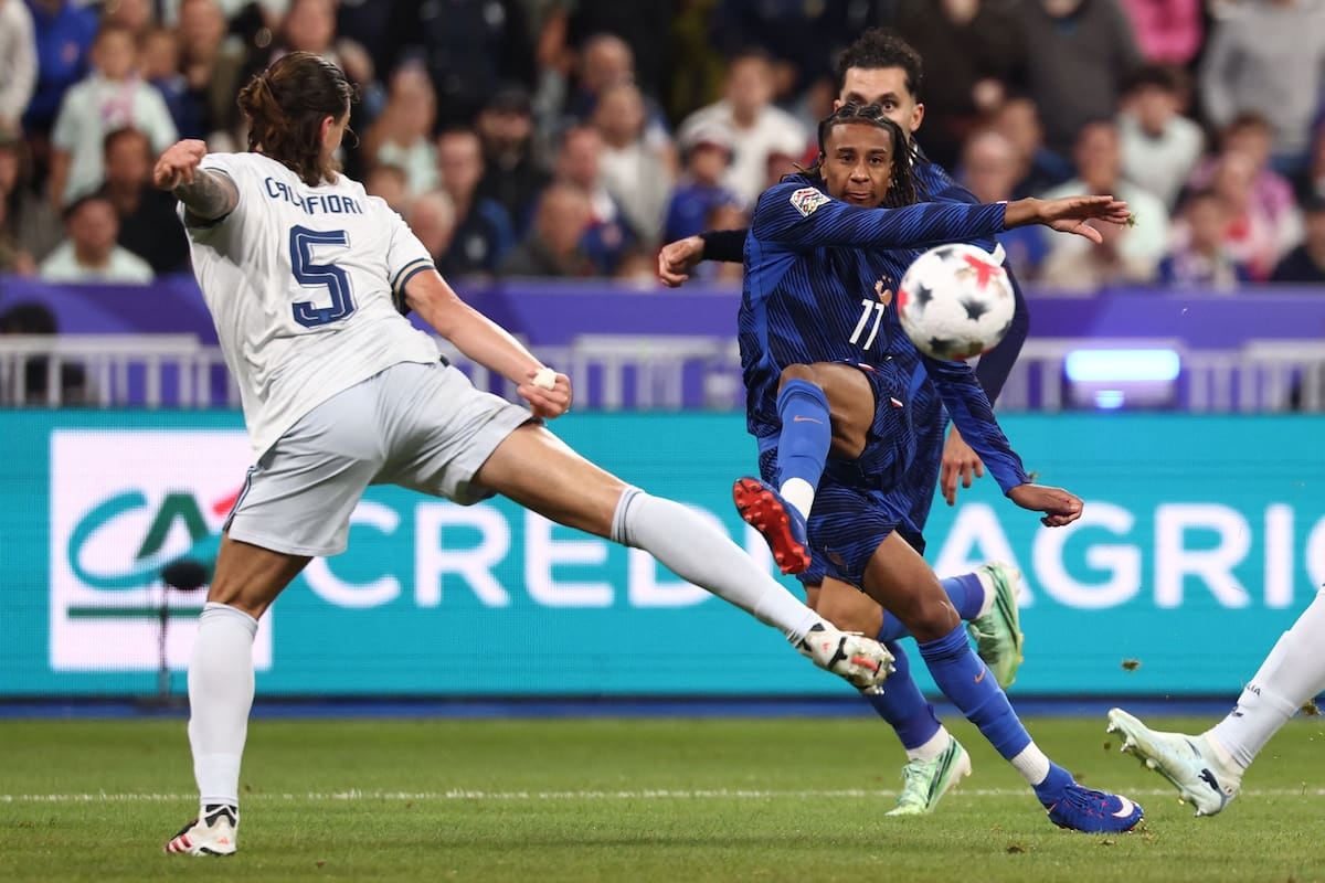 París no se rindió ni se entregó: Francia e Italia firmaron un 1-1 con sabor a empate de gigantes