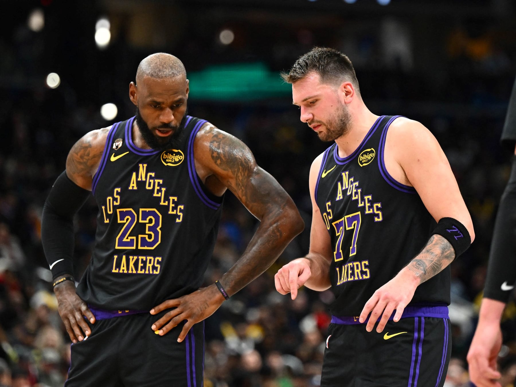 El León arrancó rugiendo en la pretemporada: Doncic se comió la escena y mandó un mensaje a los Lakers