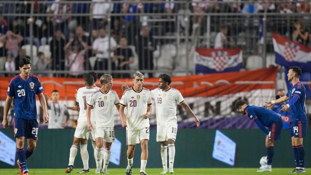 Merino apareció dos veces y España se floreó ante Croacia cuando el partido le pintaba mal