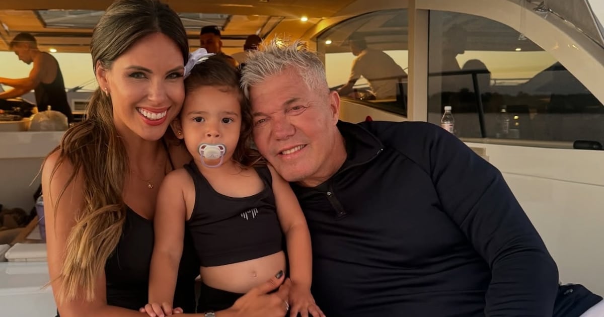 Sarah, la hija de Barby Franco y Burlando, ya tiene pasaporte italiano: la odisea familiar detrás del trámite