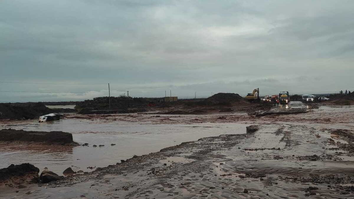 Rincón de los Sauces atraviesa un temporal con más de 50 asistencias y la Ruta 8 fuera de servicio