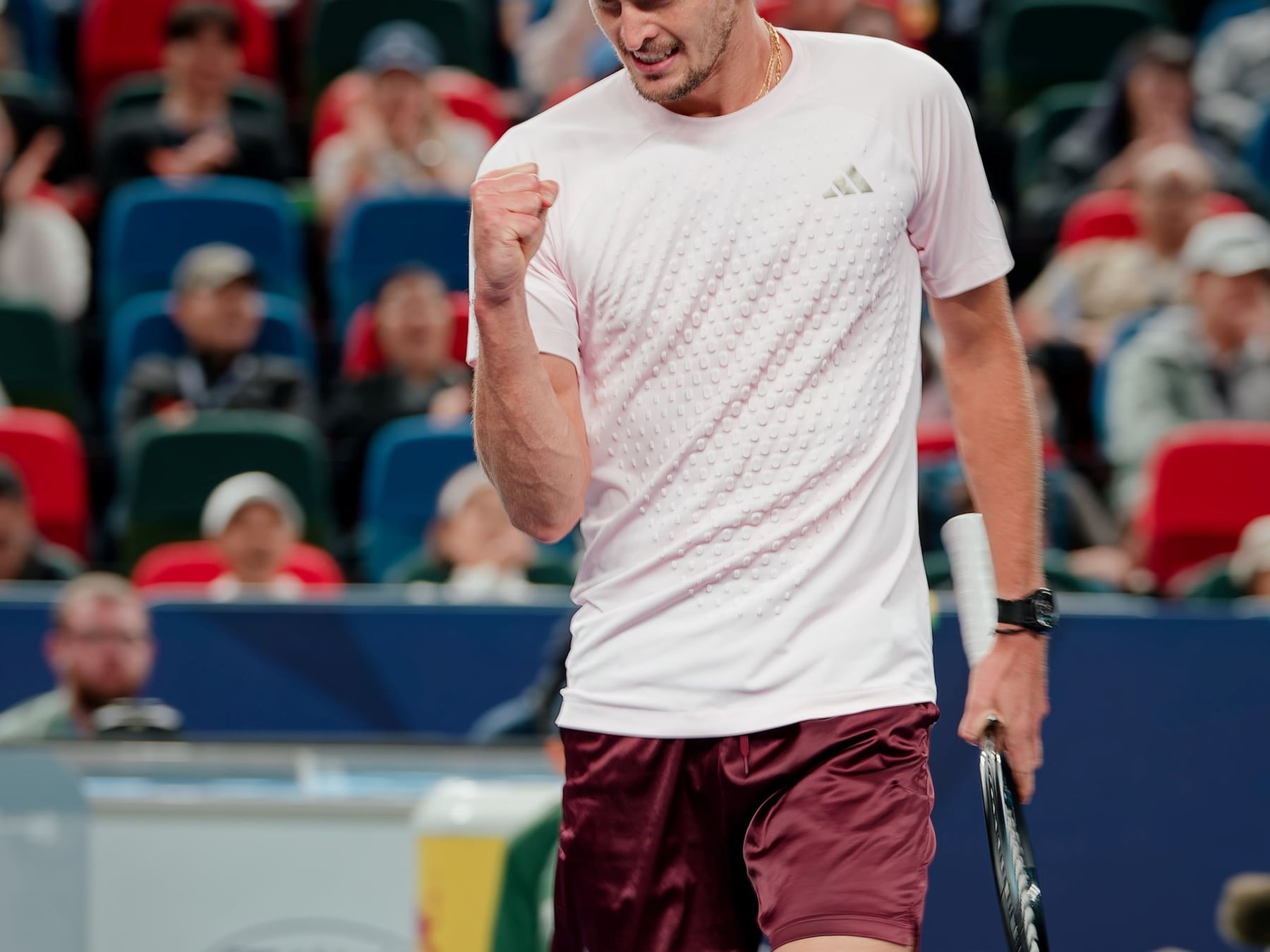 Zverev pasó la aplanadora, cita con el Fokina y la ilusión intacta