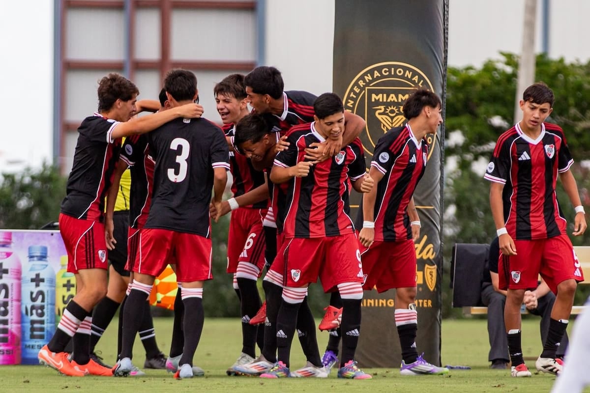 Tres argentinos, una copa y el nombre de Messi: River, Boca y Newell's se prueban en Fort Lauderdale