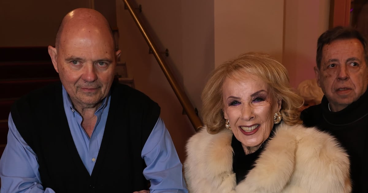 Mirtha volvió a casa, dijo “la pasé mal” y ahora el ciclo se queda sin contrato: la sombra de un regreso que nadie se atreve a confirmar