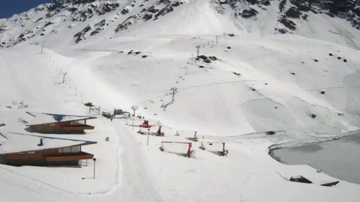 Una avalancha en la cordillera chilena dejó tres muertos y cuatro heridos cerca de la frontera con Mendoza