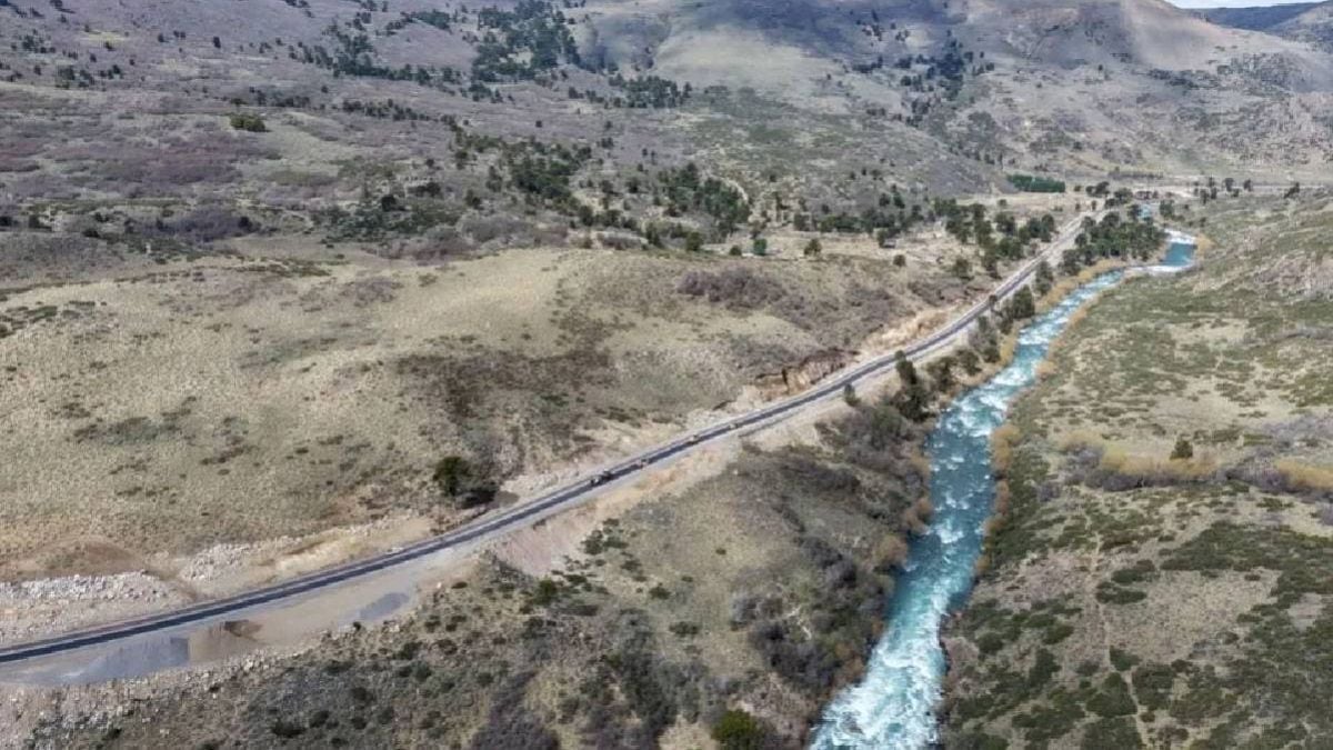 La Ruta 23 llega al asfalto entre Aluminé y Villa Pehuenia: lo que se abre, lo que falta y lo que se prometió