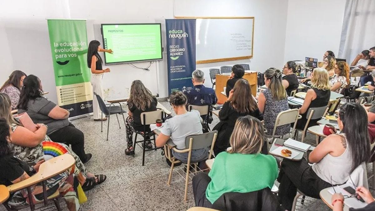 Becas Gregorio Álvarez en Neuquén: aprobaron 438 solicitudes y el pago se activará el 20 de octubre