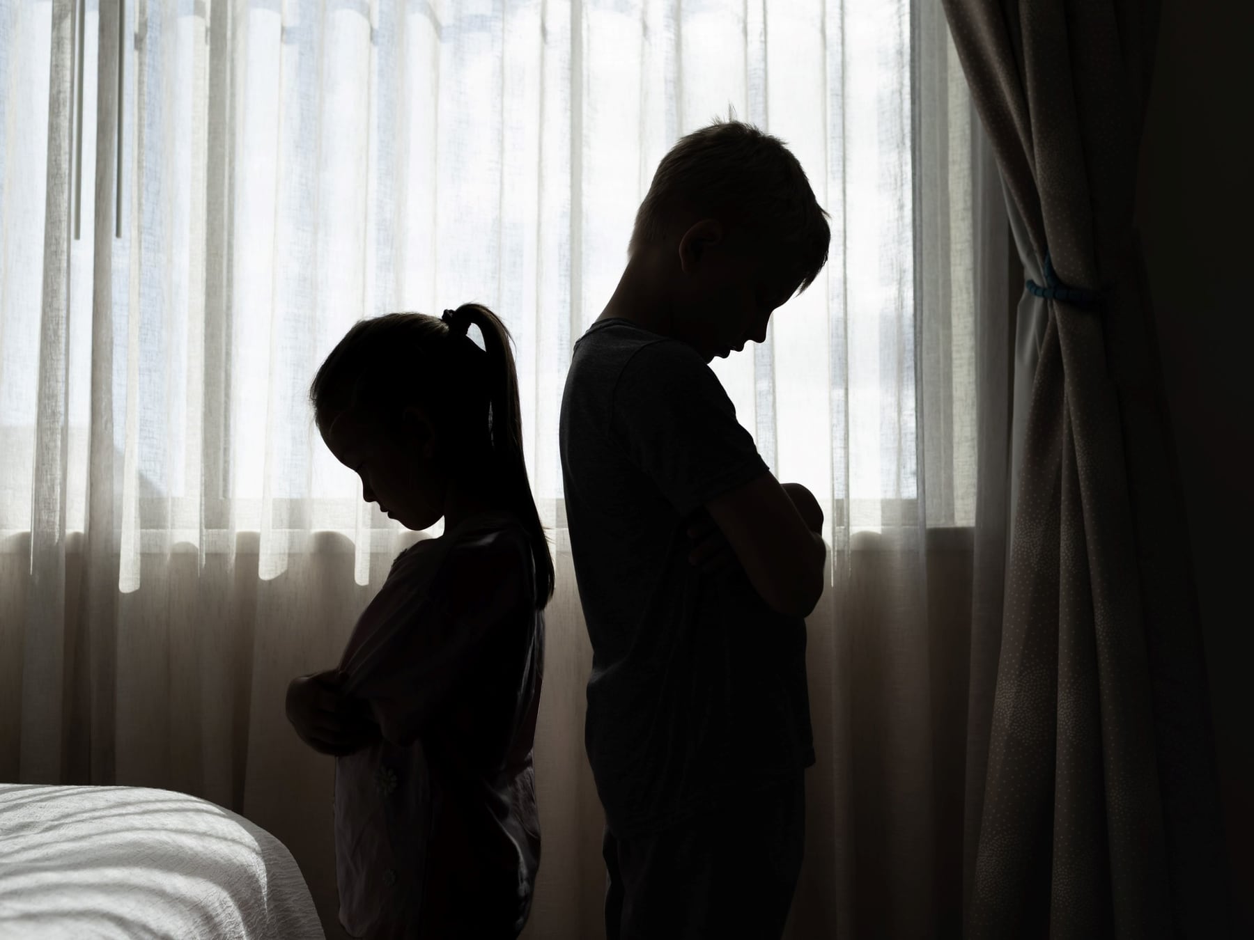 La infancia que cada hermano guarda: por qué los recuerdos familiares no coinciden y cómo entenderlo