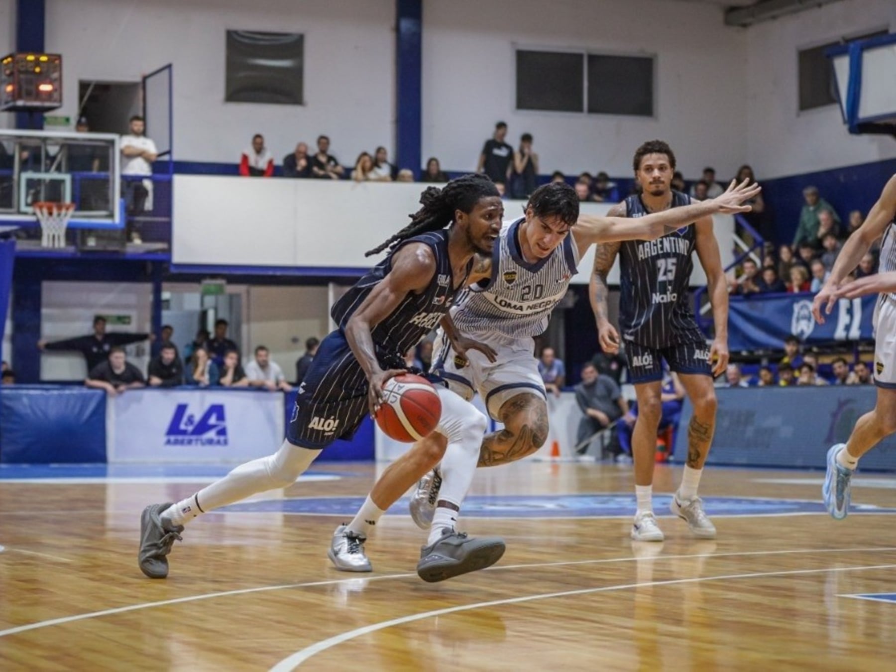 Junín y Córdoba entregaron dos finales de fotocopias: ganó el que menos se equivocó