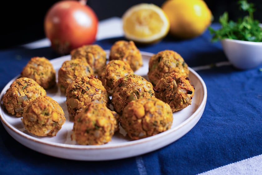 Bolitas veganas de garbanzos y brócoli: una receta simple para la cena