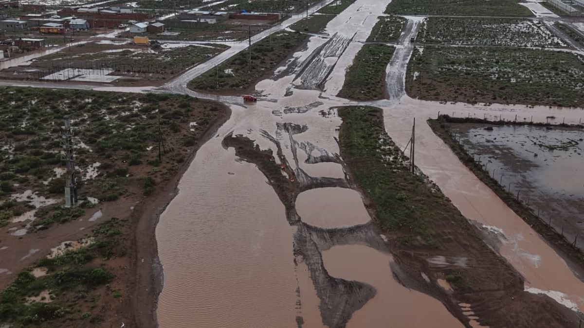 Añelo activó un centro de refugio y asistió a 25 familias tras la tormenta