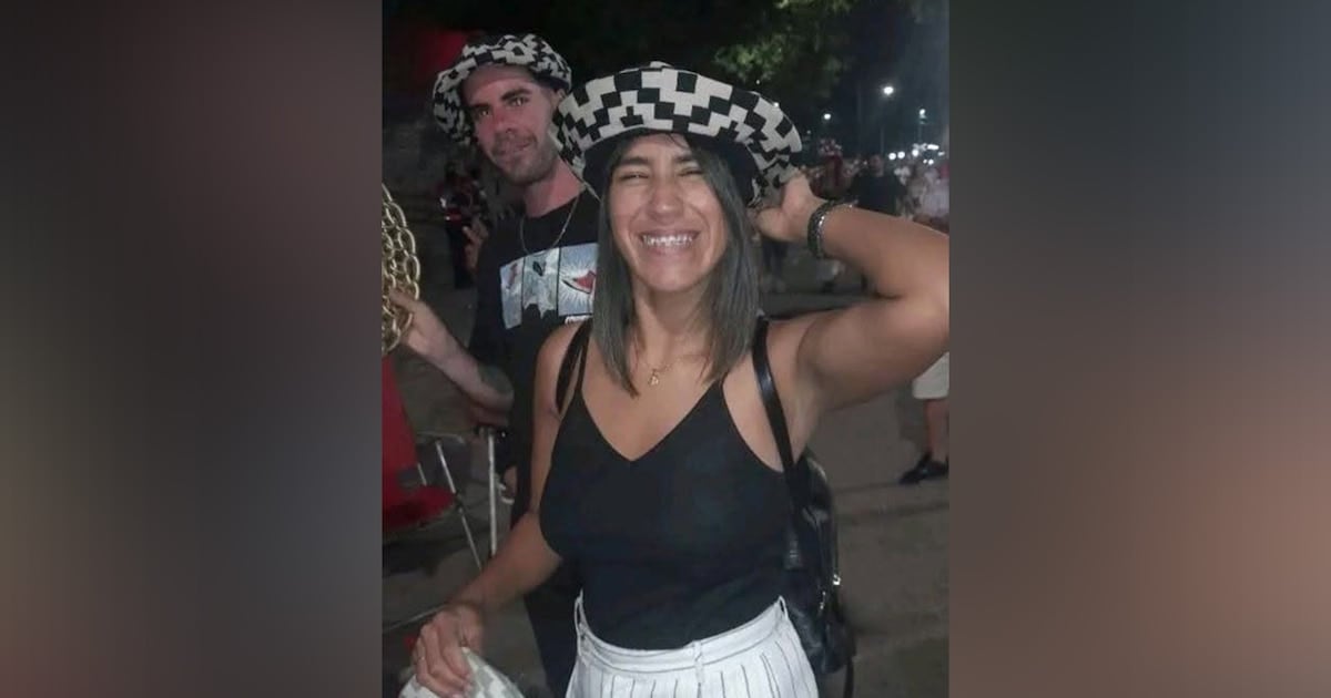 Córdoba investigan el muerte de una joven de 29 años hallada en su departamento de Cofico